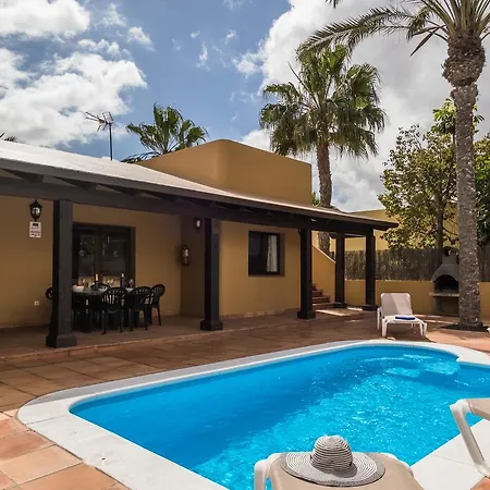 Hotel House Oasis *