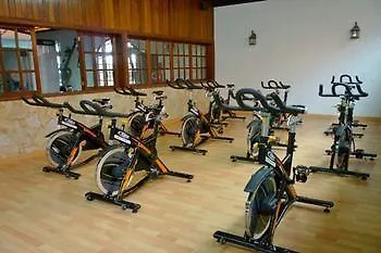 House Oasis Szálloda