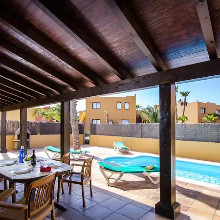 Hotel House Oasis *